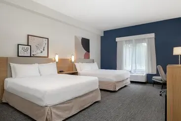 ホテル Spark By Hilton Smithfield I 95