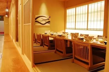 Отель Urabandai Lake Resort Goshiki No Mori