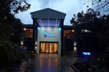 Blue Lagoon Hotel And Conference Centre