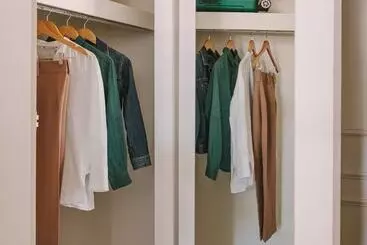 فندق The Monarch