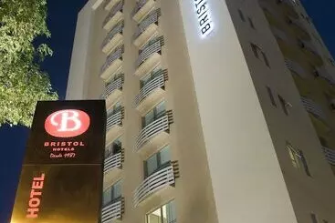 Hotel Bh Jaraguá