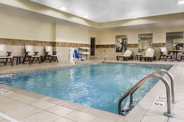 فندق Comfort Inn & Suites Porter Near Indiana Dunes