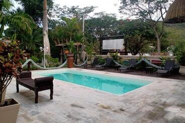 בית מלון כפרי Pousada Mar E Terra