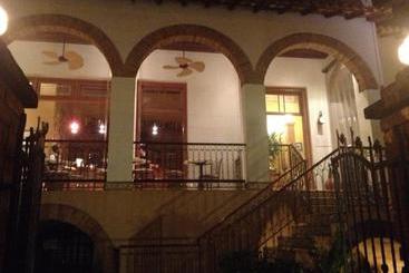 Отель Vila Bueno Pousada