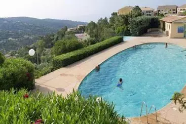 Жильё для туристов Residence Les Terrasses Des Issambres  Maeva Home