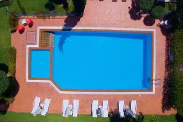 ツーリストアパートメント Felix Residence