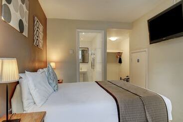 Hotel George & Dragon Inn