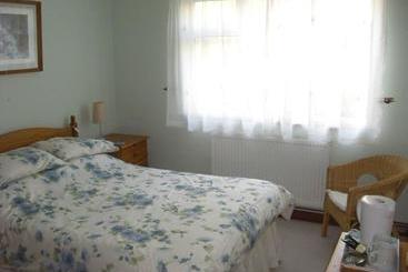 Bed and Breakfast Colossus