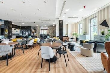 Hotel Ibis Styles Warszawa Airport