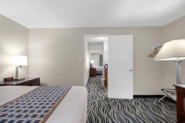 Astoria Rivershore Motel