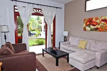 ツーリストアパートメント Bahia Azul 3a