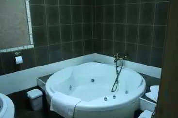 פונדק Posada de Ongayo