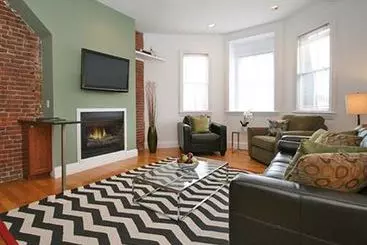 בית מלון כפרי The Boston Christopher