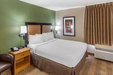 公寓式酒店  Extended Stay America Suites  Auburn Hills  University Drive
