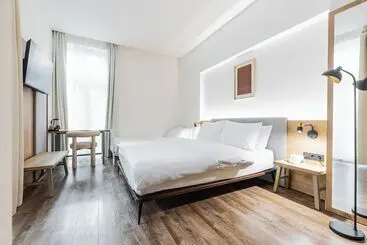 FortyPlusOne Hotel Vienna