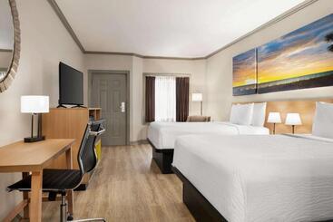 فندق Days Inn By Wyndham Kingsland Ga