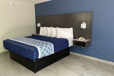 فندق Executive Inn