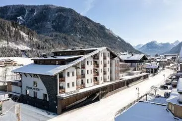 فندق Dips&drops   First Bike & Ski Hub