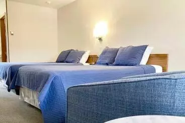 Отель Big Horn Lodge