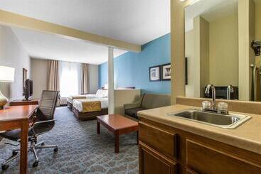 فندق Comfort Suites Southport  Oak Island