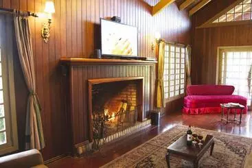 فندق Pousada Casa Rosa