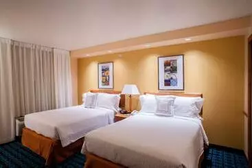 هتل Fairfield Inn & Suites Clovis