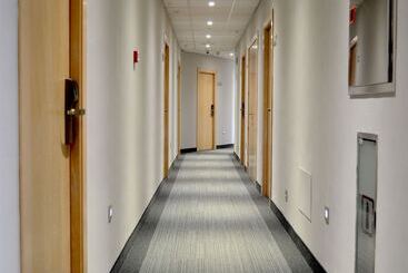 酒店 Uve Alcobendas