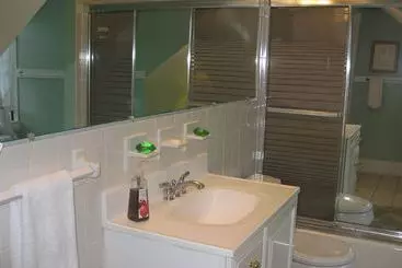 Aparthotel Farnam Guest House Bed &Breakfast