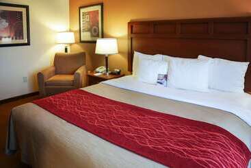 فندق Comfort Inn & Suites Grinnell Near I80