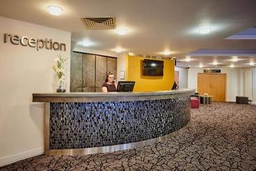 Hospedaria Stirling Court