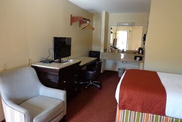 فندق Economy Inn Express Warren