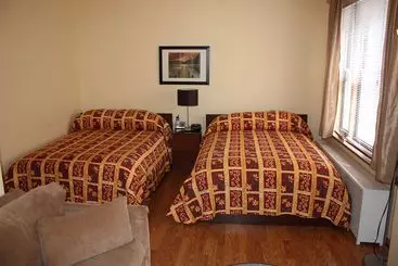 Dewitt Hotel & Suites