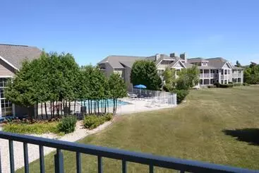 Newport Resort