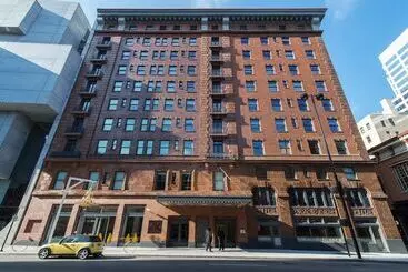 شقة فندقية 21c Museum Hotel Cincinnati