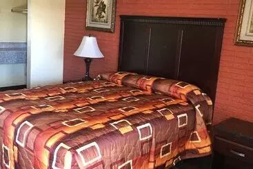 مُتل Economy Inn