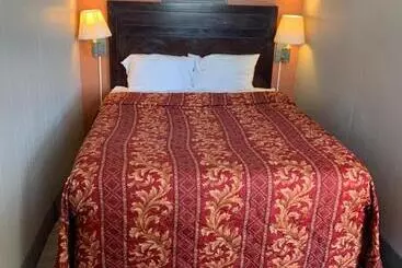 מוטל Stadium View Inn