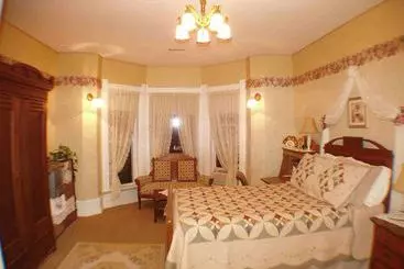 住宿加早餐 Edgar Olin House