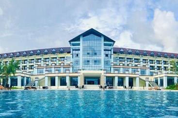 Hotel Sealong Bay Zhongqi Conifer