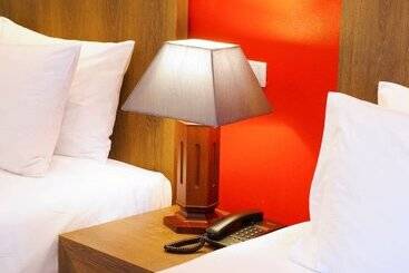 Meir Jarr Hotel Patong