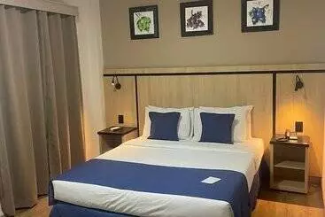 Summit Suítes Hotel Jundiaí