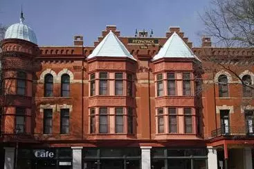 Отель The Fitzpatrick