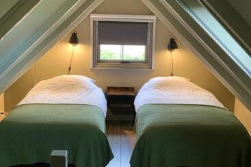 住宿加早餐  Vakantiehuis Bed En Breakfast In De Tuin