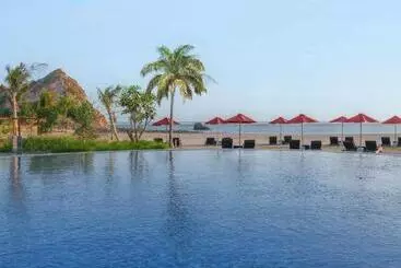 Pullman Lombok Merujani Mandalika Beach Resort