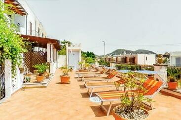 ベッドアンドブレックファースト Casa Vacanza Artemis