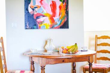 Bed and Breakfast L Antre Des Bastides