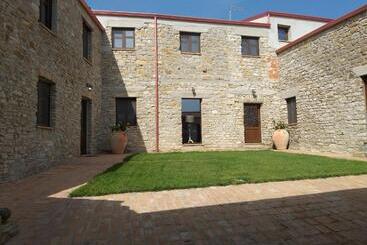 Pansiyon L Antica Dimora Suites & Apartments