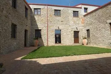 Pensió L Antica Dimora   Suites & Apartments