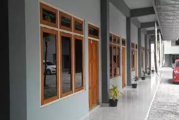 Hotelli Pondok Wisata Dan Restoran Elim