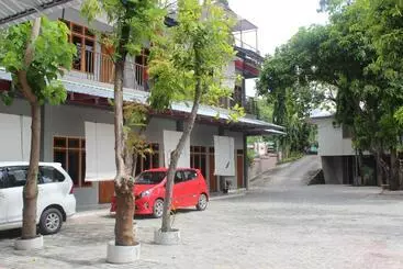 Hotelli Pondok Wisata Dan Restoran Elim