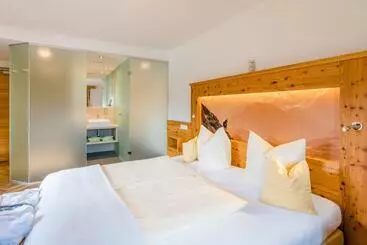 فندق Beim Hochfilzer Superior 4 Sterne